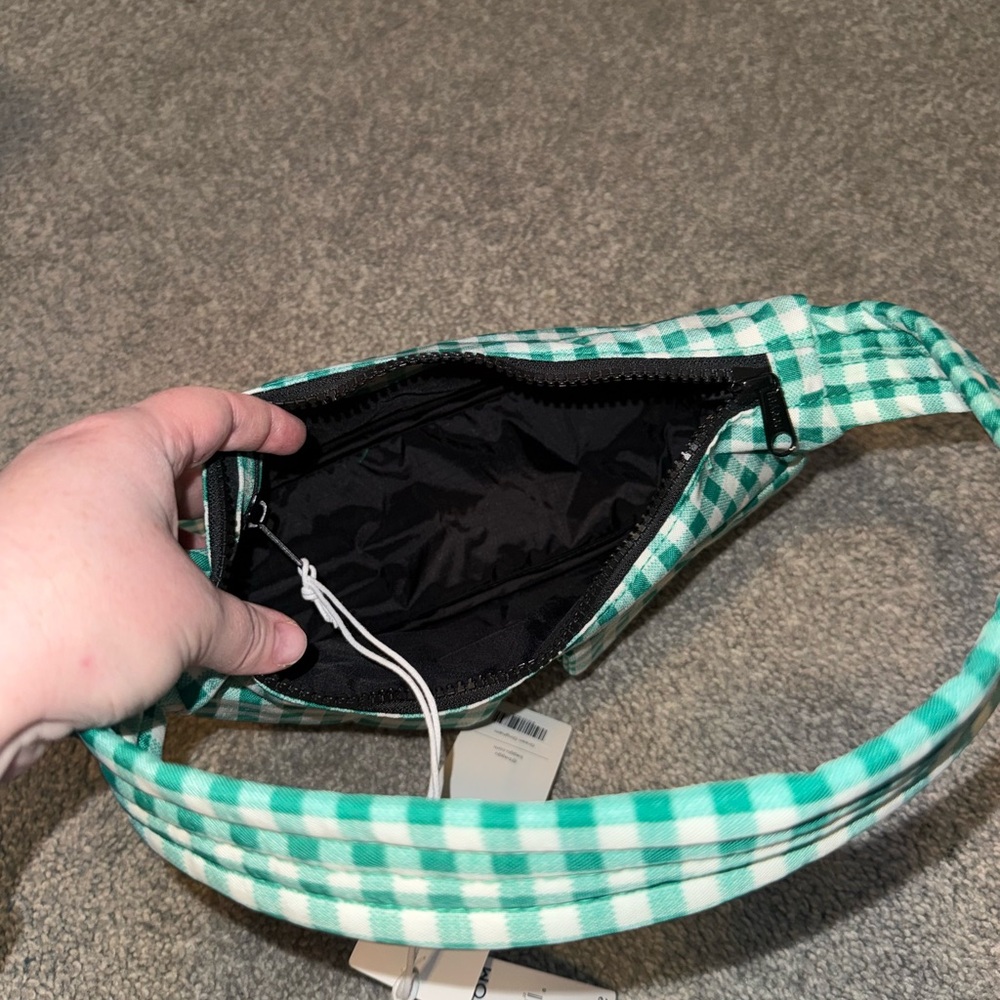 BAGGU Green Gingham Shoulder Bag - Picture 6 of 6
